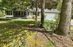 238 Laurens Lane, Grimsley, TN 38565
