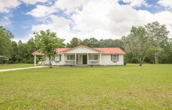201 Welles Lane, Walterboro, SC 29488