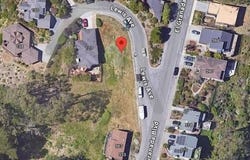 121 Lewis AVE, EL GRANADA, CA 94018