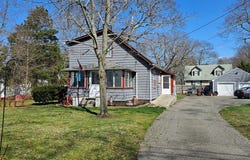 31 Miller Ave, center moriches, NY 11934