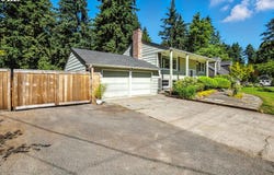 19211 TERRY AVE, Lake Oswego, OR 97035