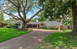858 River Road, Shreveport, LA 71105