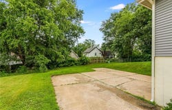 6613 E 123rd Terrace, Grandview, MO 64030