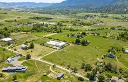 380 E Butler Lane, Ashland, OR 97520