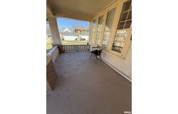 814 W COLUMBIA Terrace, Peoria, IL 61606