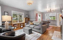 303/305 N Jefferson, Moscow, ID 83843