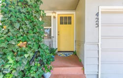 425 NE Baker Drive, Grants Pass, OR 97526