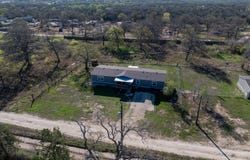 194 Williams Ln, Cedar Creek, TX 78612