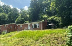 80 Forest Road, Ambridge, PA 15003