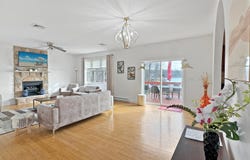 2513 Lakeside Dr 185 Drive, Tobyhanna, PA 18466