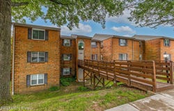 421 Redding Rd, Lexington, KY 40517