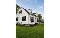 625 Mendon Road, Cumberland, RI 02864
