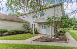 3062 Ivy Hill Circle unit: D, Cortland, OH 44410
