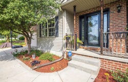 1442 Rhett Court, Schererville, IN 46375