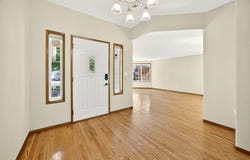 110 Freshwater Drive, Phoenix, OR 97535