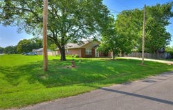 1401 N Beardsley Avenue, Wagoner, OK 74467