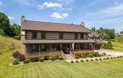 8 Abby Lane, Barboursville, WV 25504