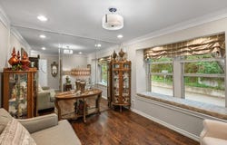 924 Chateau Valee Circle, Bedford, TX 76022