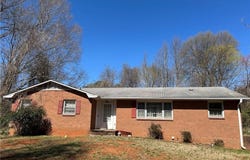 4300 Lisa Drive, Winston-Salem, NC 27103