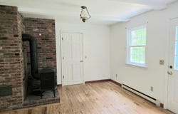 195 Pine Hill Road, New London, NH 03257