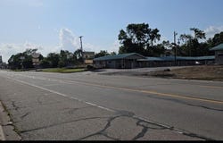 717 E Sam Rayburn Drive, Bonham, TX 75418