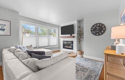 105 Saratoga Avenue, Burlington, VT 05408