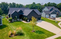 1816 Starling Court, Polk City, IA 50226