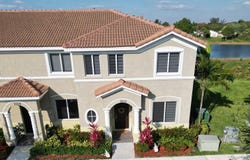 1012 SE 23rd Ave, Homestead, FL 33035