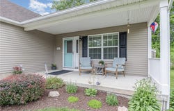 3919 N Park Way, Walworth, NY 14568