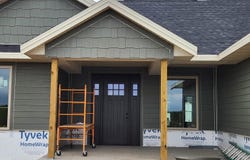 383 Gavin Circle, Peosta, IA 52068