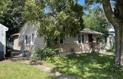 1223 Island Avenue, ROCKFORD, IL 61102