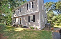 60 Tower Hill Road, Tiverton, RI 02878