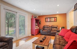 13 S River Road, Munroe Falls, OH 44262