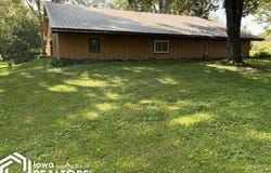 32004 295th, Farmington, IA 52626-0000