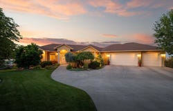 4307 Santa Ana Loop, Pasco, WA 99301