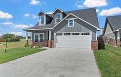 413 Travis Drive, McGregor, TX 76657