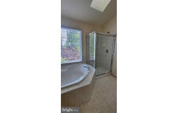 25206 DUNVEGAN SQUARE, CHANTILLY, VA 20152
