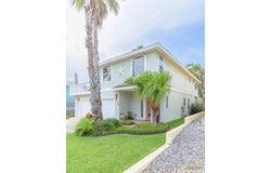214 Oleander St., South Padre Island, TX 78597