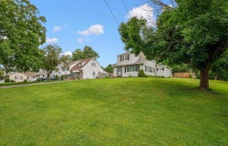 612 13th Avenue North, Clinton, IA 52732