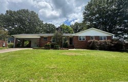 1401 CLOVERDALE ROAD, ANNISTON, AL 36207