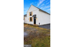 21 REAR E MAPLE, CLEONA, PA 17042
