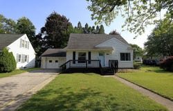 600 Center Drive, Tecumseh, MI 49286