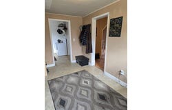 709 NE 6th Ave, Minot, ND 58703