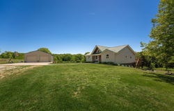 5000 Sanders Drive, Hartville, MO 65667