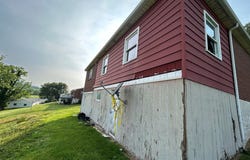 110 Hillcrest Dr, Bluefield, VA 24605