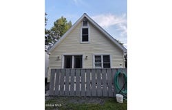 23 N Shore Road, Petersburgh, NY 12138