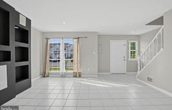 5 STARK Court, NEWARK, DE 19702