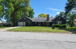 808 5TH ST, HUMBOLDT, NE 68376