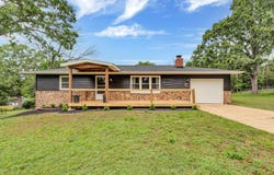 12 Pine Lane, Kimberling City, MO 65686