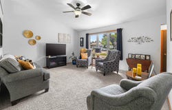 1410 FAIRFAX Street, OSHKOSH, WI 54902-7441